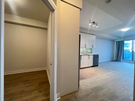 For Lease - 9600 Yonge Street Unit# 1507B, Richmond Hill, Ontario - Photo 2