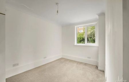 Highcliffe Court, Mumbles, SA3 - Photo 2