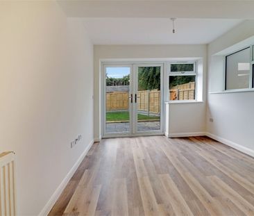 99 Harrowdene Road, Wembley, HA0 - Photo 2