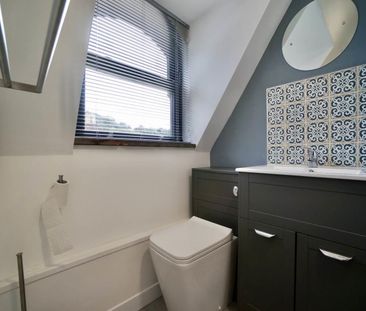 Apartment 7, 207 High Street - Photo 4