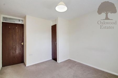 2 bedroom retirement property to rent - Photo 4