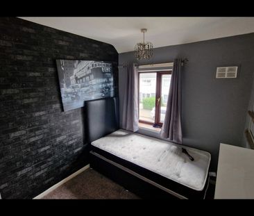 3 Bed Semi-Detached House, Keightley Road, LE3 - Photo 3