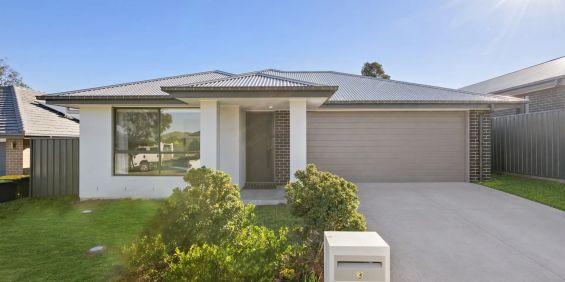 4 Bedroom Home - Photo 3