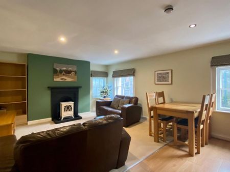 2 bedroom flat to rent - Photo 3