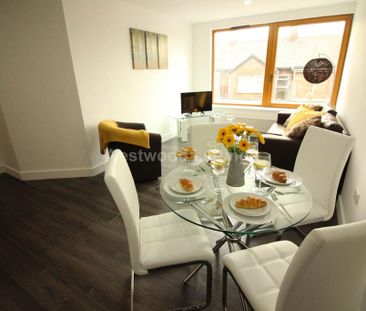 2 bedroom apartment to rent - Photo 3