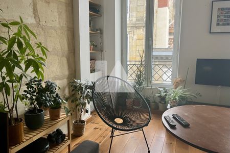 BORDEAUX SAINT MICHEL T2 - Photo 4