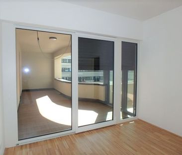 Moderne 2-Zimmer Wohnung mit Lift, großer Loggia und Garagenplatz - Photo 5
