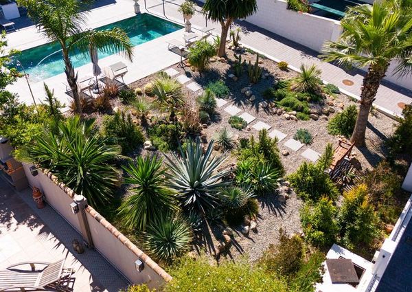 3 bedroom luxury Villa for rent in Rio Real, Marbella, Andalusia