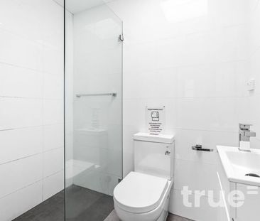 RECENTLY RENOVATED & FURNISHED STUDIO - Photo 1