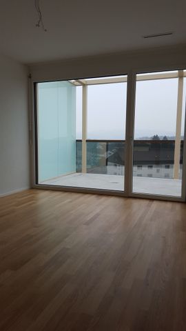 Pleasant living in the courtyard! - Photo 4