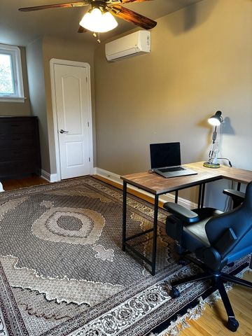 For Lease - 664 Gorham Street Unit# Main, Newmarket, Ontario - Photo 2