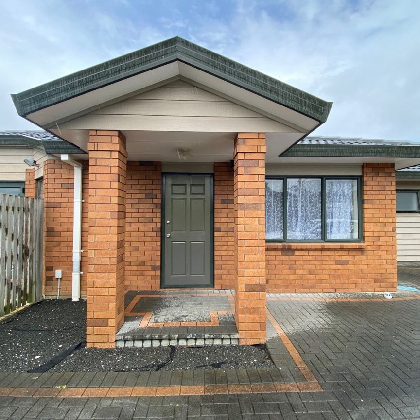 14D Hall Avenue, Mangere, Auckland - Photo 1