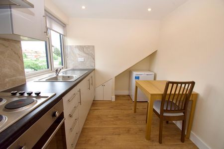 Birkbeck Avenue, Greenford, UB6 - Photo 5