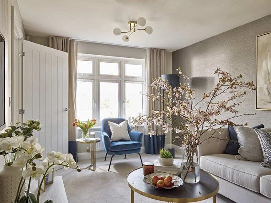 4 bedroom detached house to rent - Photo 1