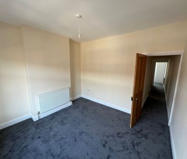 2 Bed Terraced House, Park Road, B67 - Photo 1