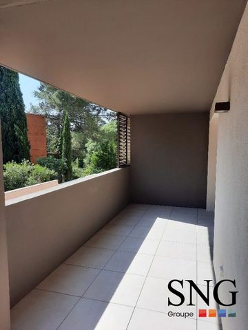 T3 AVEC BALCON ET DEUX PARKINGS - Photo 4