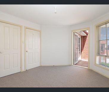 IN THE HEART OF THORNBURY - Photo 4