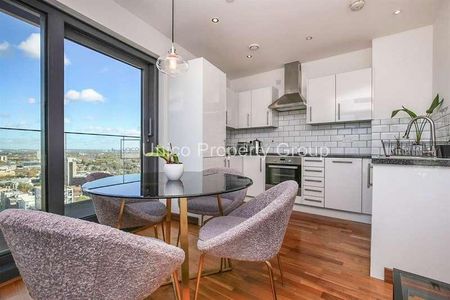 River Heights, High Street, Stratford London, E15 - Photo 2