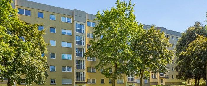 3-Raum-Wohnung mit Aussicht und sonnigem Balkon! - Foto 1