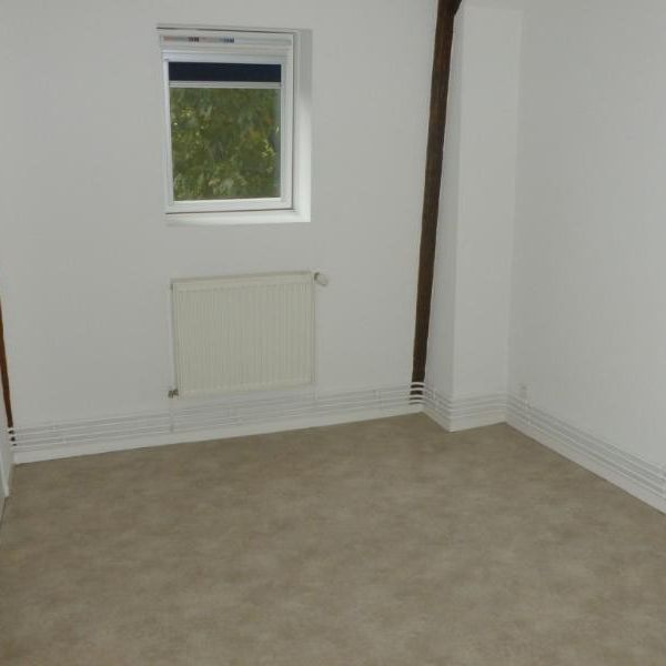 Location Appartement 2 pièces 34m² AULNOY LEZ VALENCIENNES 59300 - Photo 1