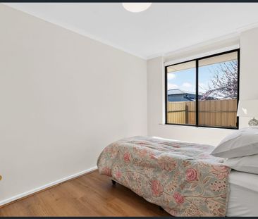 Quiet & Convenient Unit in the Heart of Campbelltown! - Photo 4