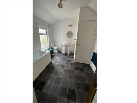 4 bedroom house to rent - Photo 2