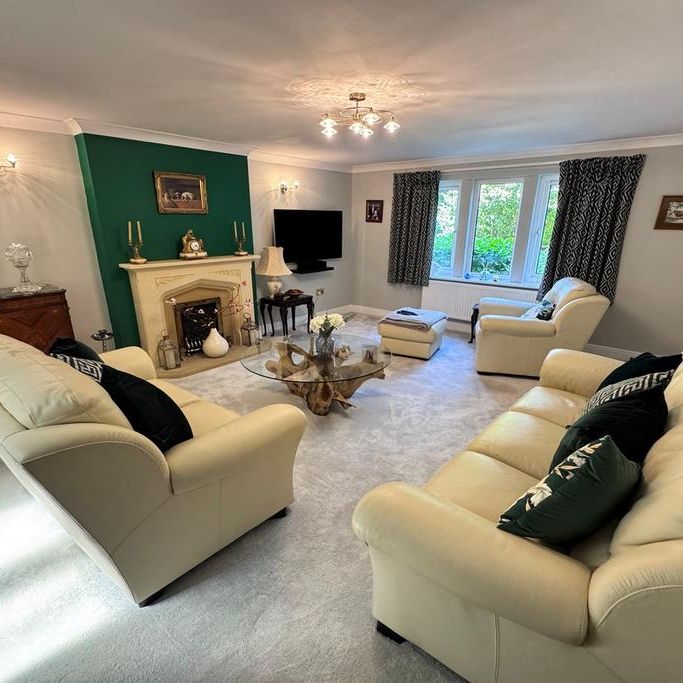 4 bedroom detached house to rent - Photo 1