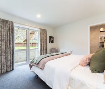 Fully Furnished Home with Remarkable Views - Photo 3