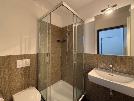 Appartamento moderno di 4,5 locali immerso nel verde a Cadro - Photo 5