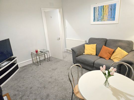 2 Bed Flat, Baker Street Rosemount, AB25 - Photo 1