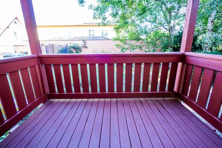 Sie lieben eine Wohnküche mit großem Süd-Balkon und ein Tageslichtbad mit Wanne? Hier gefunden. - Foto 4