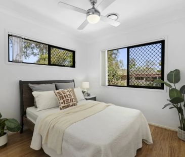 Stylish Townhouse with Exceptional Outdoor Living - Photo 6