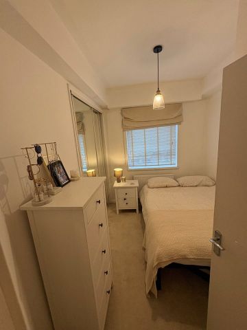 2 Bed Flat, Bethnal Green Road, E2 - Photo 3