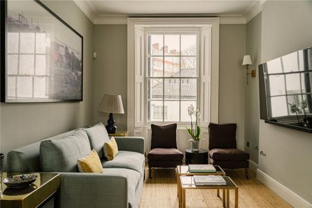 6 bedroom terraced house to rent - Photo 2