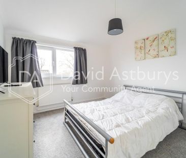 4 bedroom apartment to rent - Photo 4