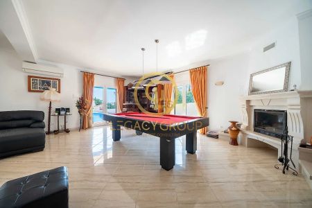 House T5 in São Clemente, Loulé - Photo 5