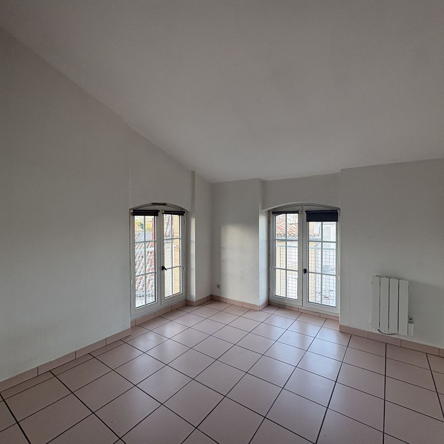 Location Appartement 2 pièces 49m² CASTELNAUDARY 11400 - Photo 1