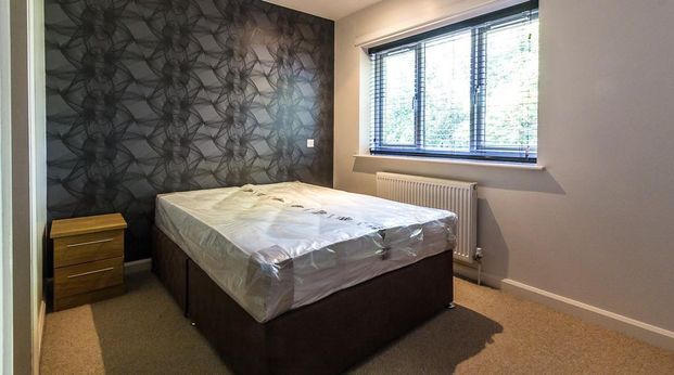 1 bedroom in a house share to rent - Photo 1