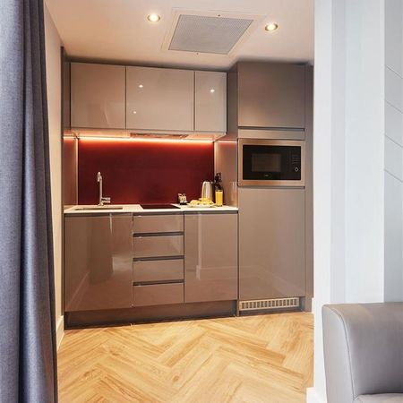 Studio to rent - Photo 3