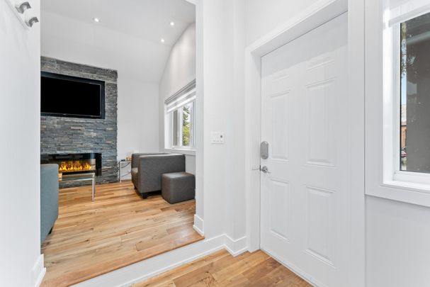 For Lease - 414 Northcliffe Boulevard Unit# MAIN, Toronto, Ontario - Photo 1