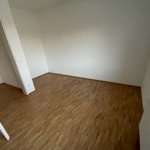 St. Andrä: Geräumige 3-Zimmer-Balkonwohnung in ruhiger Lage! - Photo 1