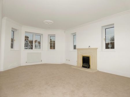 2 bedroom flat to rent Selwyn Road - Photo 3