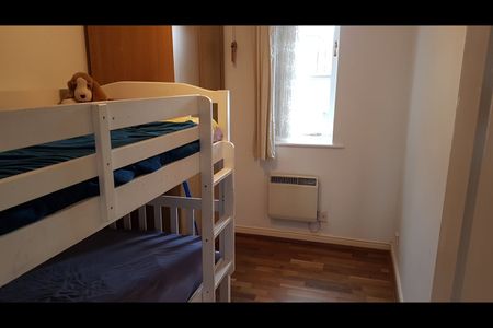 2 Bed Flat, Harlinger Street, SE18 - Photo 4