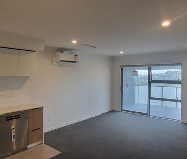 203/30 Shortfin Place, Flat Bush, Auckland ( utilities included Wat... - Photo 4