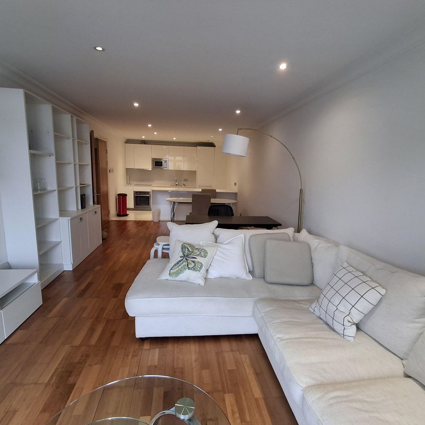 Cormorant Lodge, St Katharine Docks, E1W - Photo 1