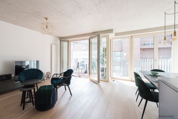 Vollmöblierte 3-Zimmer-Wohnung mit 2 Balkonen in preisgekrönter Architektur - Photo 1