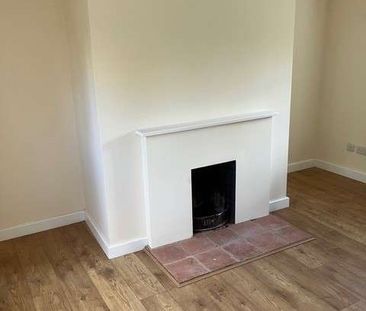 Detached, Grade II Listed, 2 Bedroom Cottage. - Photo 1