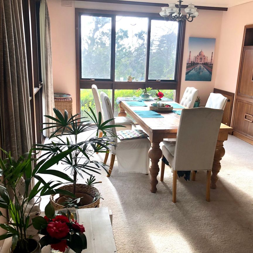 Templestowe - Photo 1