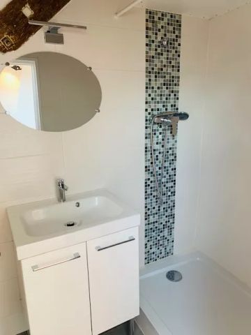 Appartement 2 pièces en duplex avec jardin - Photo 5