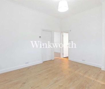 Wightman Road, London, N8 - Photo 1